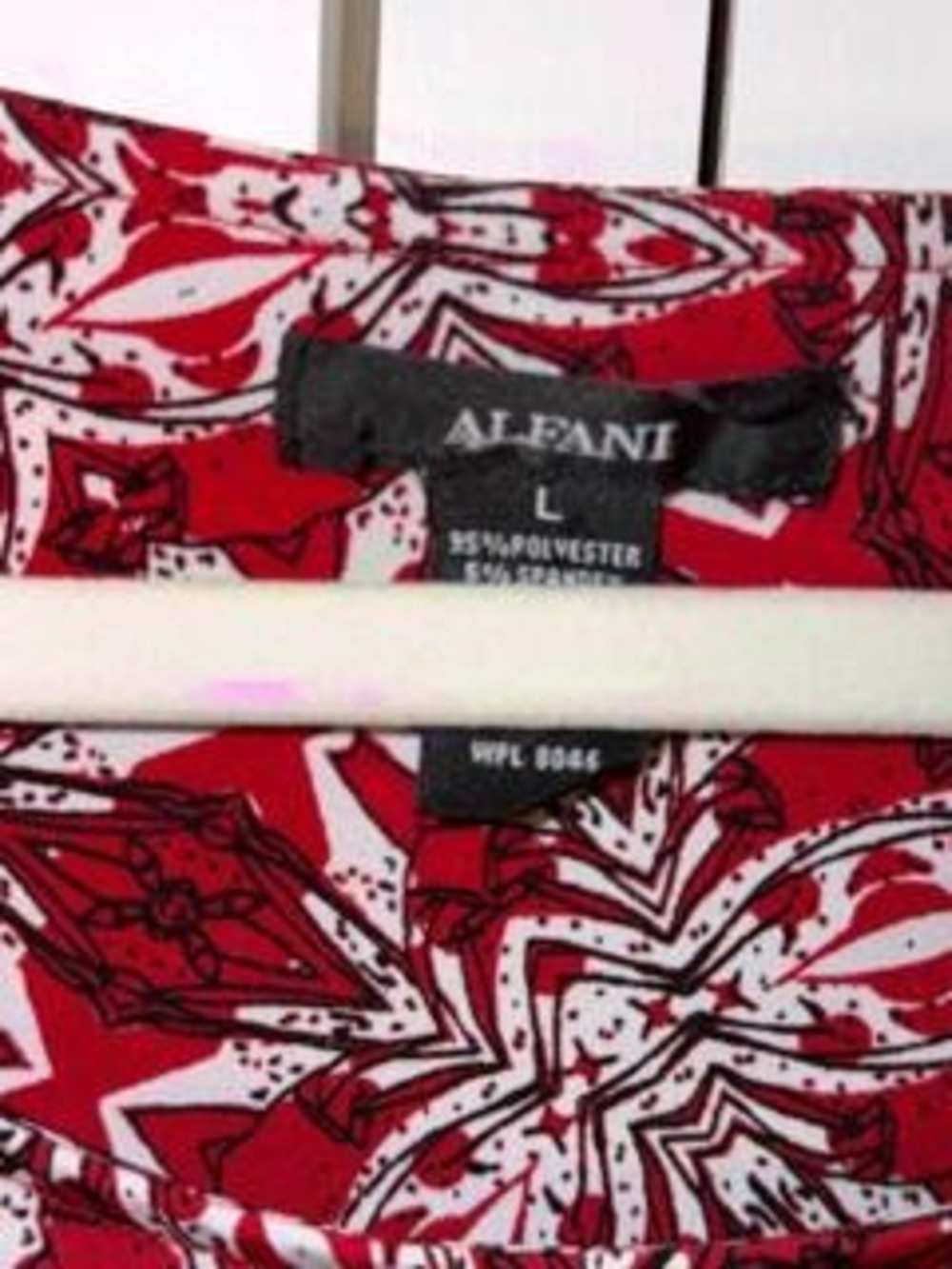 Alfani Red White Women's Red Patterned Blouse L - Picture 3 of 7